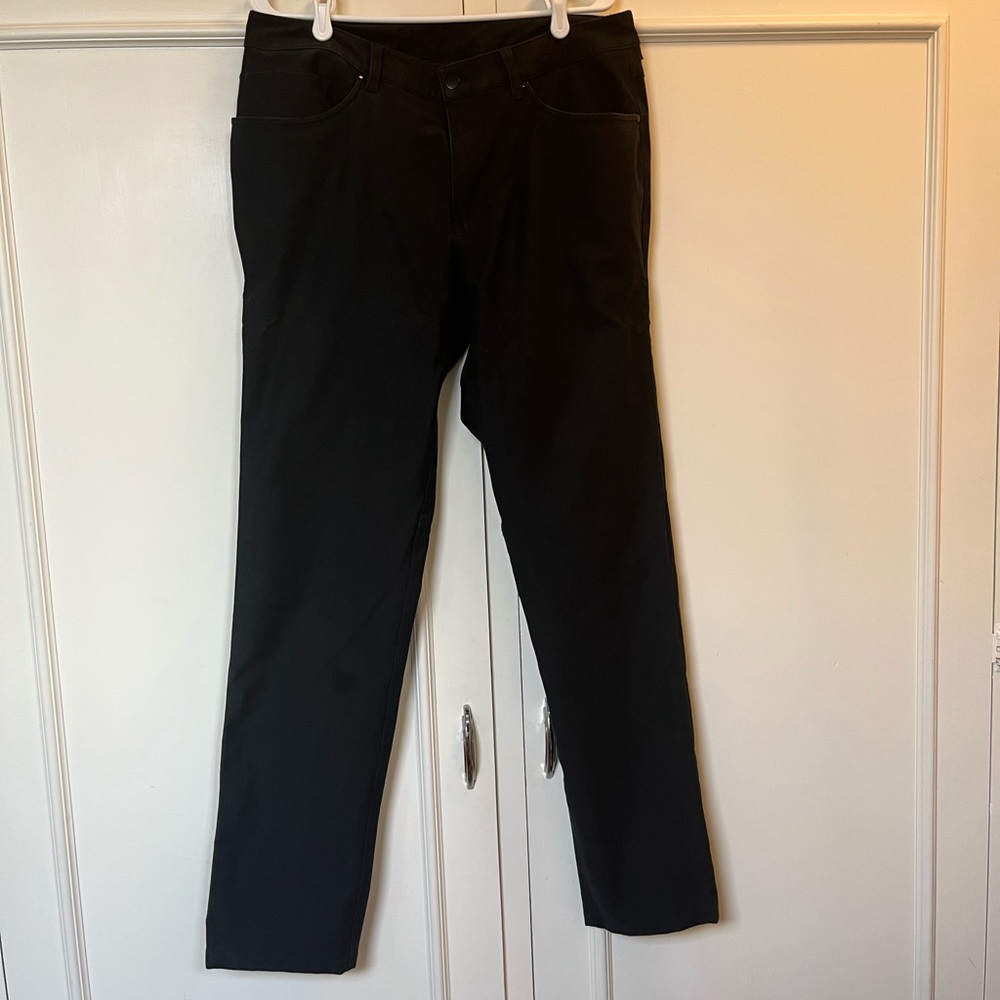 Lululemon ABC pant size 36 waist 34 length